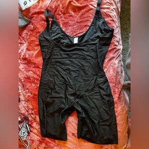 Shapewear torso and thighs 4XL, open chest